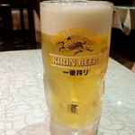 四川料理 秋 - 生ビール：380円