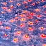 f - 秋田県立美術館前のにぎわい広場にはキャンドルがたくさん灯っていてきれいでした