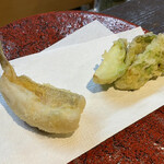 圭蔵 - キス・蕾奈