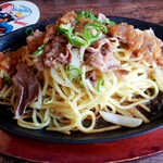 Biaho Ru Baku - 鉄板バタービーフパスタとコーヒー　1020円