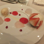 アルカナイズ - デザート：紅ほっぺが甘くって美味しいです