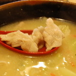 味処・民宿 まつや - ぶた汁の具材①