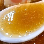 中華そば 深緑 - スープ拡大