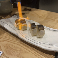 瓢嘻 京橋店 - 鯖の炙り寿司