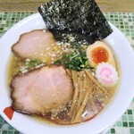 中華そば いぶし - いぶし中華そば(こってり、平打ちちぢれ麺)