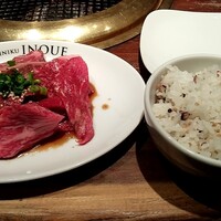 焼肉 いのうえ 吉祥寺店 - ご飯は白米と五穀米が選べてどちらもおかわり可能！