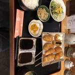 Shunsai Kushikatsu Miyabi - 串カツ定食(8本)