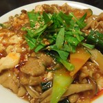 中華酒膳 幸龍 - （2012/12月-3）「豚もつと豆腐のピリ辛煮込み」