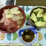 屋久岳（八食センター） - 海鮮丼は加賀商店。