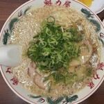 ラーメン魁力屋 - 特製醤油ラーメン(背油多め)715円