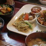 お昼ごはんとお茶 和か - 料理写真:長州鶏の唐揚げネギソース