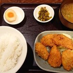 居酒屋釧路 - 釧路　カキフライ定食ご飯半分
