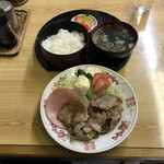 福助食堂 - 料理写真:焼き肉定食（税込み８５０円）