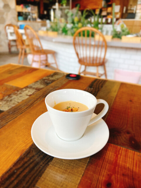 閉店】森のサーカス cafe ＆ family restaurant - 野田（阪神）/カフェ