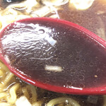 Ramen Ajiwaitei - 黒中華そばのスープ