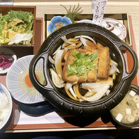 個室和食 肉割烹 吟次郎 品川駅前店 - 