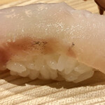 天然本まぐろ ありそ鮨し - 一の皿　本日の白身の真鱈昆布締め