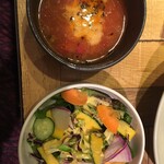 BATON - スープとサラダ