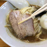 煮干中華ソバ イチカワ - バラチャーシュー。ホロホロで柔らかくて滅茶苦茶美味しいです。