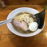 煮干中華ソバ イチカワ - "醤油"850円に"味玉"150円をトッピング♪