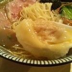 饗 くろ喜 - ワンタン