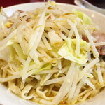 ラーメン二郎 - ヤサイ（そのまま）