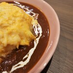 さかい珈琲 - チーズオムライスのデミソース 1080円