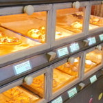 ちいさなパン畑 - かわいらしいショーケース