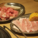 Yakiniku Sai En Juujuu Tei Ion Taun Shuu Nanku Meten - ランチ黒毛和牛の切り落とし、ランチ豚ミックス