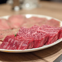 焼肉うしごろ 新宿三丁目店 - 