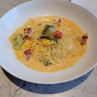 PIGNETO - カッペリーニ ロブスター、チェリートマトソース