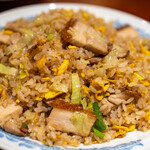 中華菜館 同發 - 2022.2 蝦醤焼肉炒飯（1,320円）皮付き豚バラ肉入り炒飯 蝦醤風味