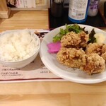 美食鳥本店 - から揚げ定食