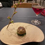 竜吟虎嘯 - 松阪牛一口ハンバーグ レバーの香り