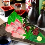 Hiramasa sashimi