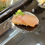 鮨屋 とんぼ - 鯵