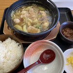 かき小屋 豊丸水産 - もつ鍋定食