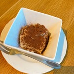 アルマド カフェ＆バー - 