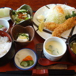 天八 - 海老フライ定食