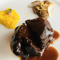 イタリアンダイニング ケシキ - 牛頰肉の煮込み ポルチーニとサフランリゾット