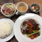 Casual Dining FUNP - 週替わりランチ