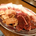 Yakiniku Horumon Kazuchan - 