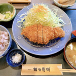 Katsubee - 名水匠ロースかつ定食【小】