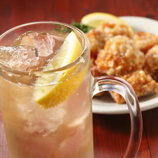 プレミアム飲み放題では生ビール・ハイボール・酎ハイもOK