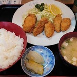 Harumi - カキフライ定食 1210円