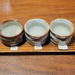 Yamagata Osake To Oryouri Daedoko - 飲み比べセット日本酒三種(出羽桜酒造の雪漫々～大吟醸～、高木酒造の朝日鷹～本醸造～、亀の井酒造のばくれん～超辛口吟醸～)