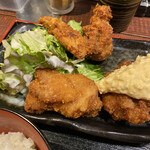 水炊き・焼鳥・鶏餃子 とりいちず - 唐揚げ2個　チキン南蛮1個