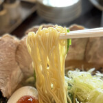 Ramen Niwakoshi - 麺のアップ