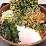 Edosoba - 信州人は冬でも冷たい蕎麦を割と食べますが、流石にここの大雪寒かった～(´Д` ) 江戸蕎麦は小学生の頃の給食に出てたお蕎麦みたいで懐かしいお味。