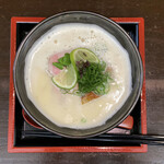 豚白湯創作麺処 友池 - 